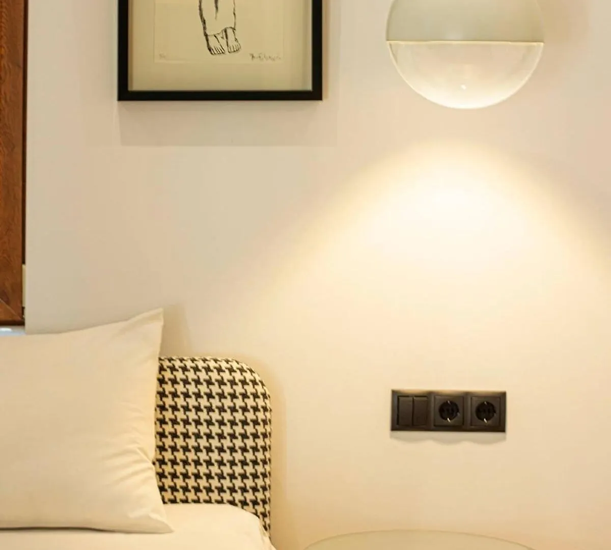 アパート Chic 2Br Center Apt With View - By Wehost ティビリシ グルジア