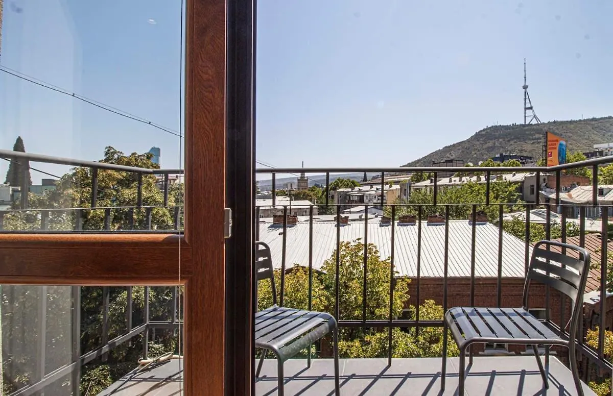 Lejlighed Chic 2Br Center Apt With View - By Wehost Tbilisi