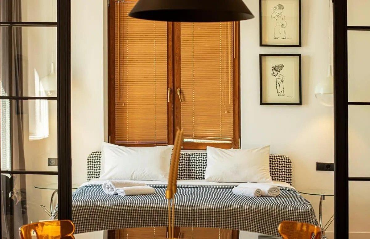 Chic 2Br Center Apt With View - By Wehost Tbilisi 0*,