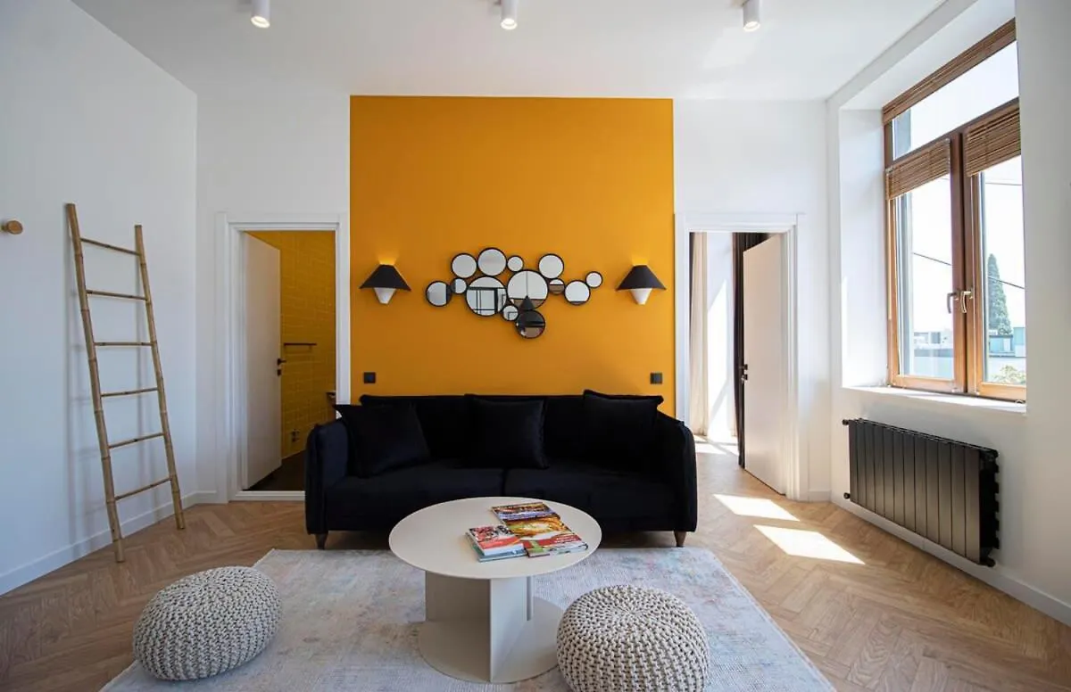 Chic 2Br Center Apt With View - By Wehost Tbilisi 0*,  Georgien